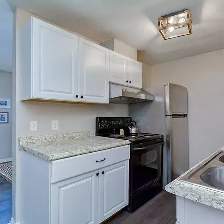 Driftwood Castle Urban Oasis With Firepit Near Convention Center And Amalie Arena, Room For 6 Tampa Exterior foto